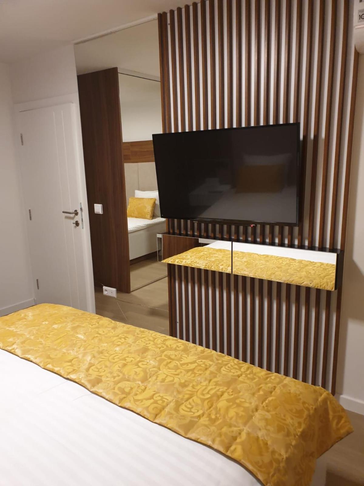 Ambijent Apartman Free Public Parking Sarajevo Luaran gambar