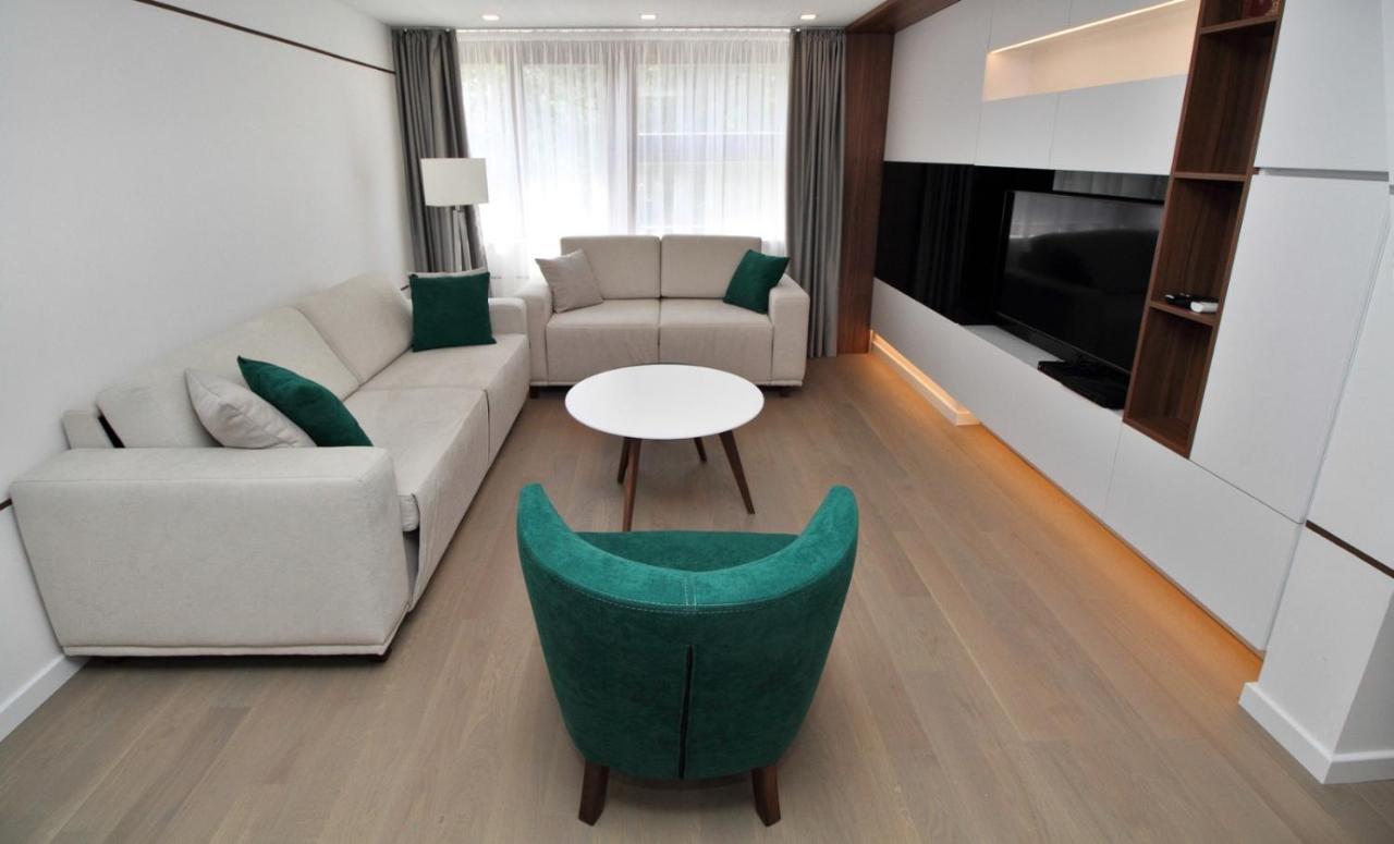 Ambijent Apartman Free Public Parking Sarajevo Luaran gambar