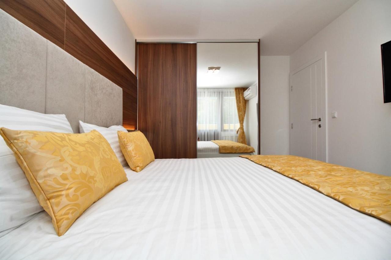 Ambijent Apartman Free Public Parking Sarajevo Luaran gambar